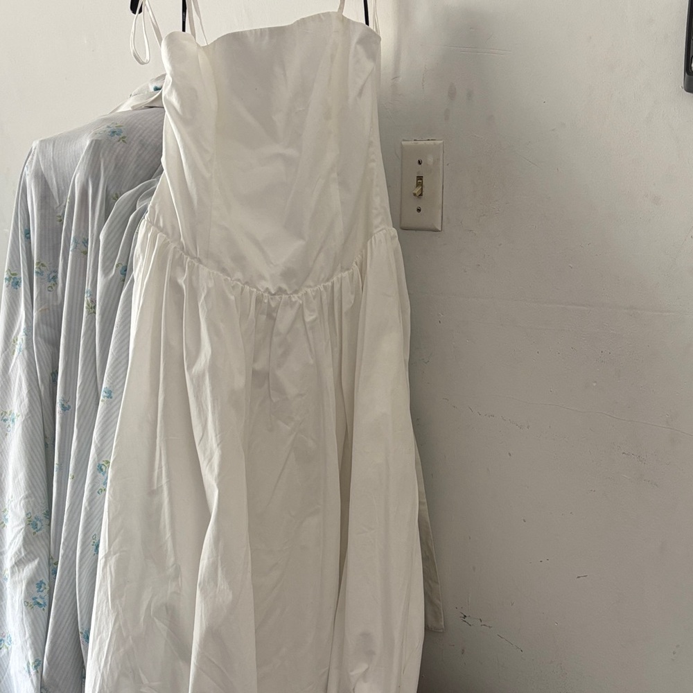 Forever 21 White Skinny straps Dress